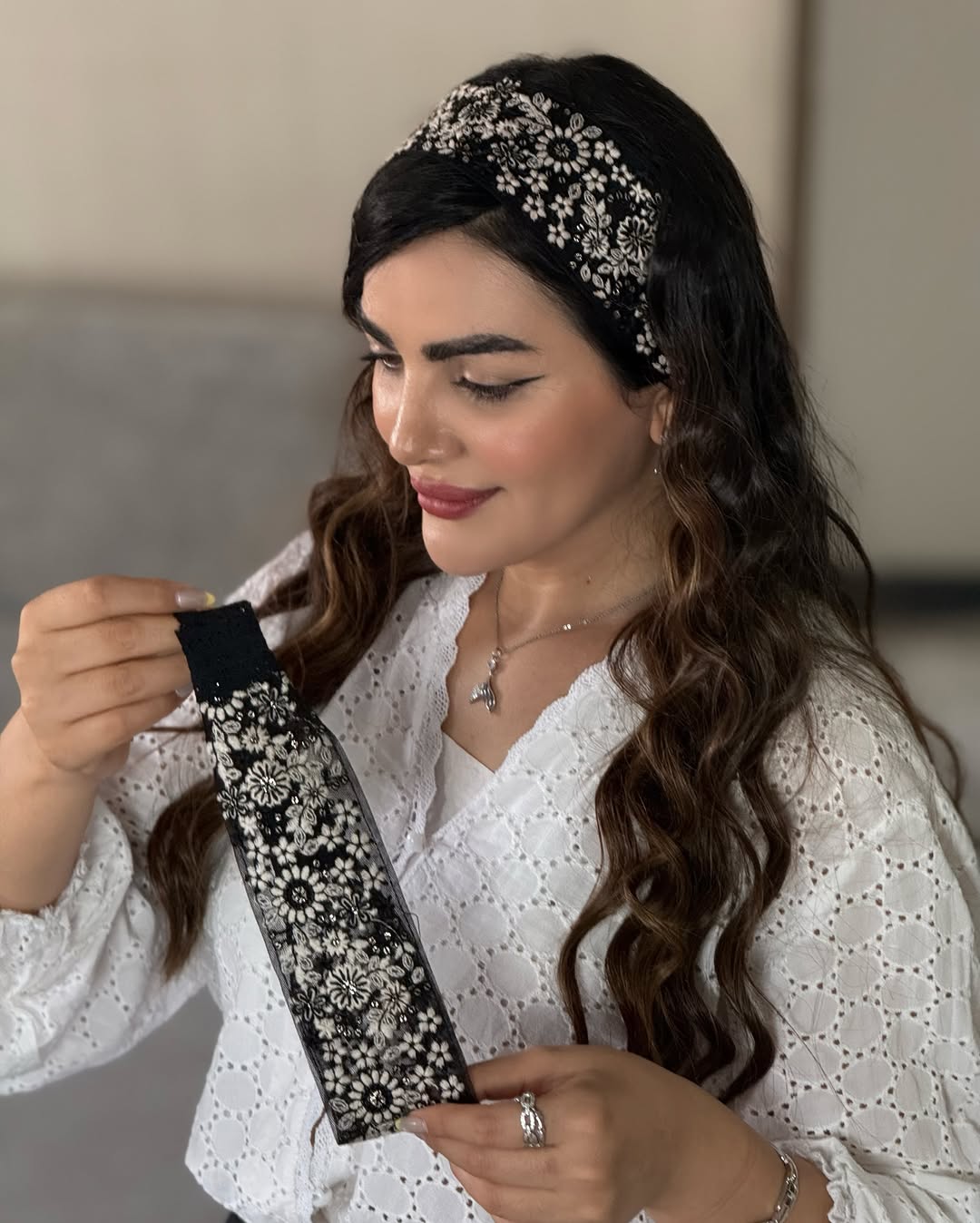 هدبند سوزن دوزی پینترستی