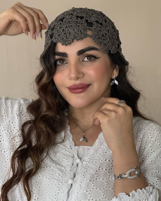 کلاه لئونی دست بافت ابریشمی